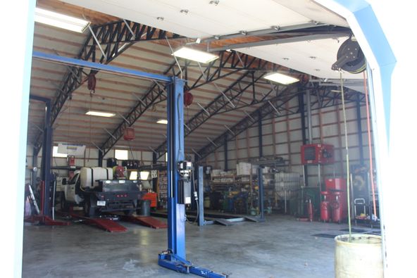 126 S Goad Springs St, Lowell, AR 72745